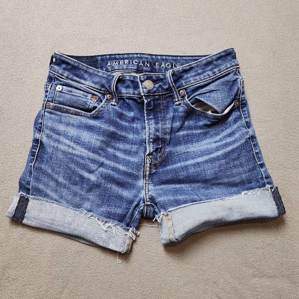 AE athletic fit denim shorts Sz 30 Cut Offs